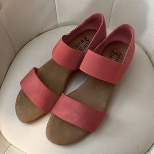 New Pink Naturalizer Sandals 8.5 M (no box)